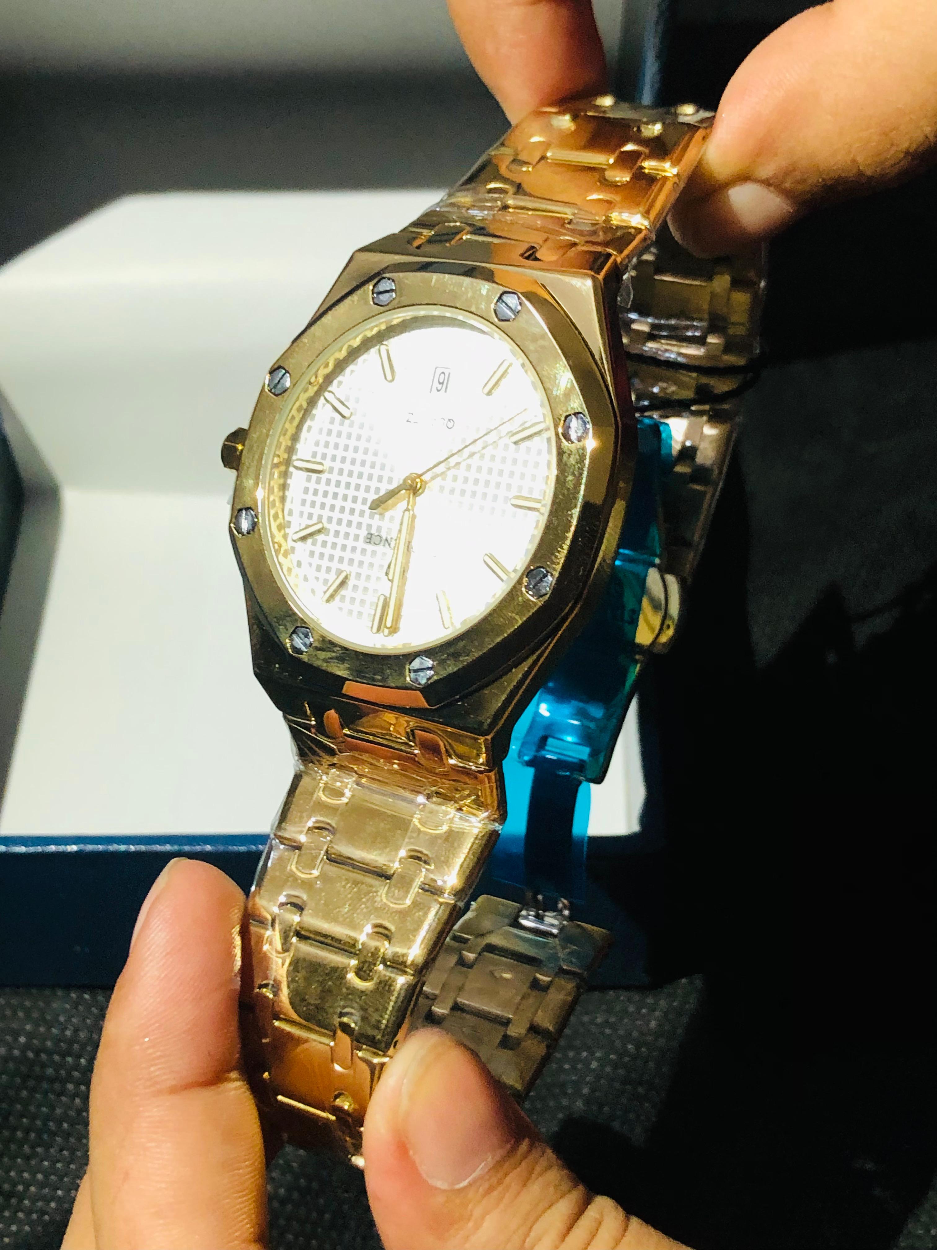 Florance Golden Luxury Watch